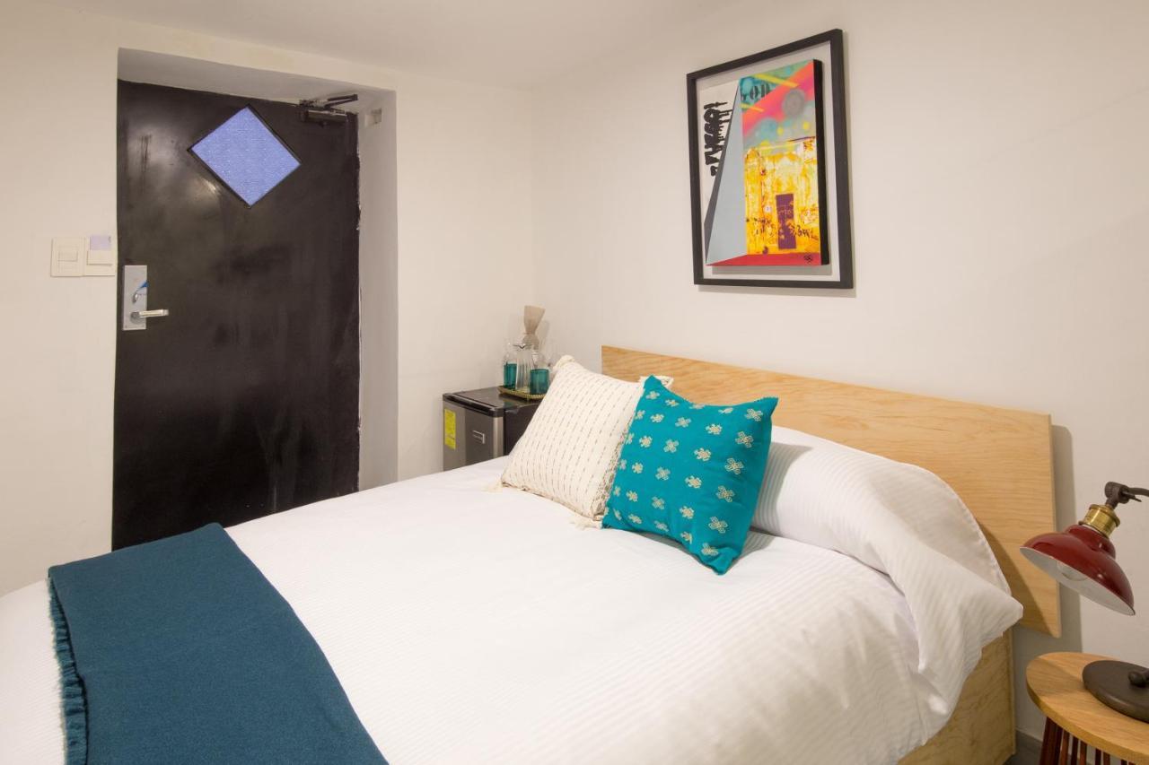 Hotel Casona Independencia グアダラハラ エクステリア 写真