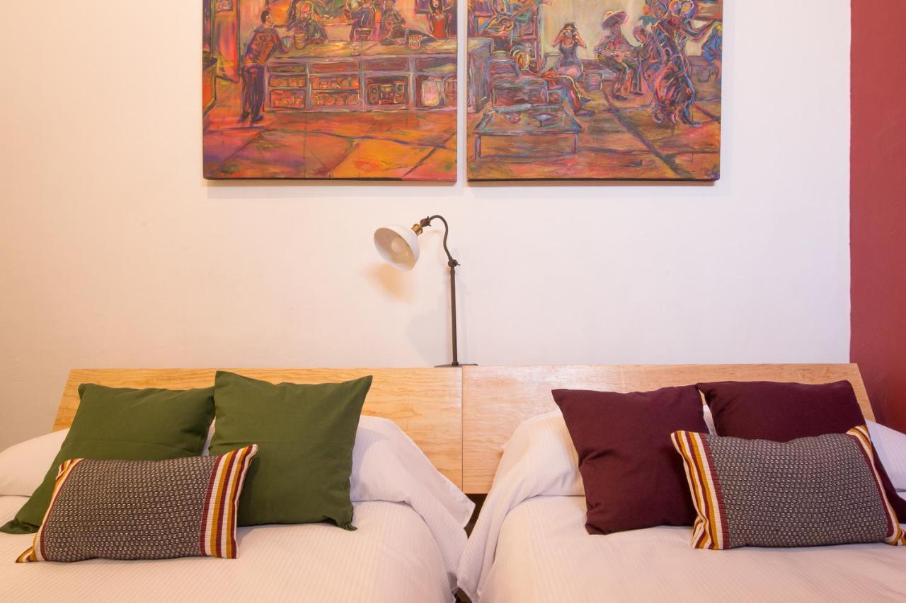 Hotel Casona Independencia グアダラハラ エクステリア 写真